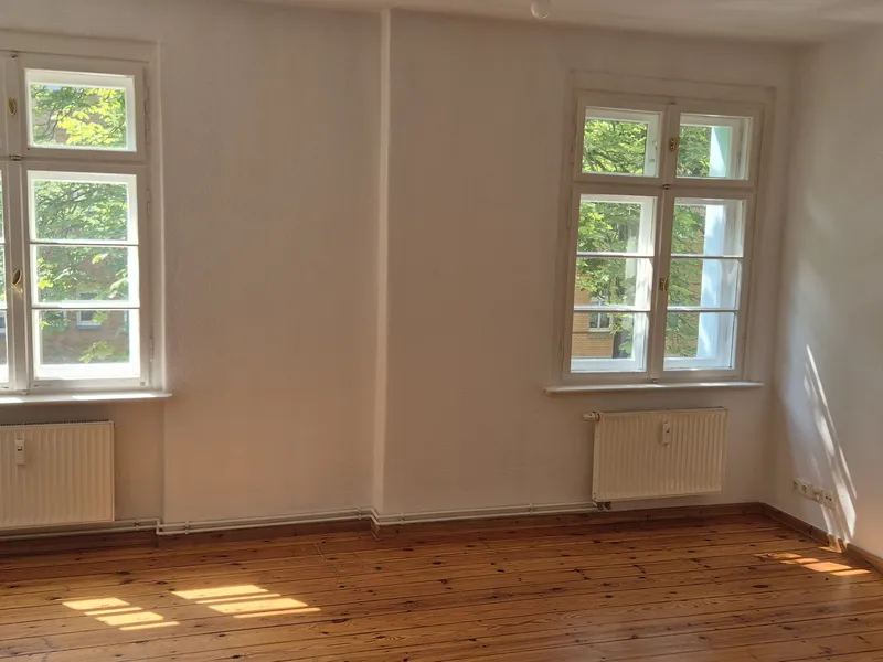 Charmante Altbauwohnung mit 2,5 Zimmern in Berlin Spandau — photo 1